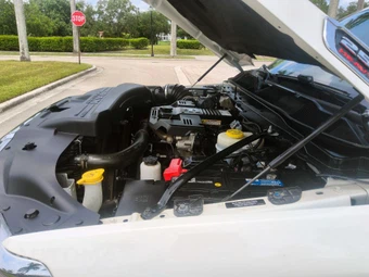 2021 Ram 2500 Laramie Crew Cab Medium Bed - miniatura 43