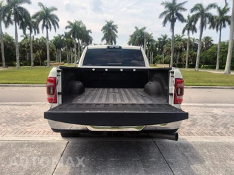 2021 Ram 2500 Laramie Crew Cab Medium Bed - miniatura 48