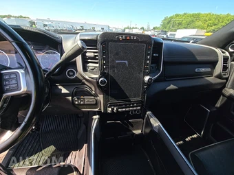 2021 Ram 2500 Laramie Crew Cab Medium Bed - miniatura 11