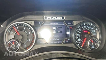 2021 Ram 2500 Laramie Crew Cab Medium Bed - miniatura 18