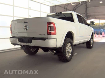 2021 Ram 2500 Laramie Crew Cab Medium Bed - miniatura 4