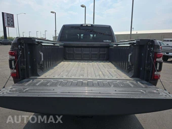 2021 Ram 2500 Laramie Extended Crew Cab Medium Bed - miniatura 11
