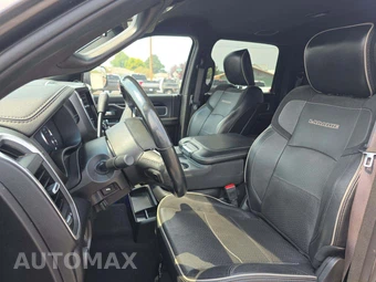 2021 Ram 2500 Laramie Extended Crew Cab Medium Bed - miniatura 3