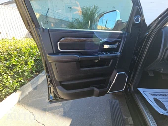 2021 Ram 2500 Laramie Extended Crew Cab Medium Bed - miniatura 9