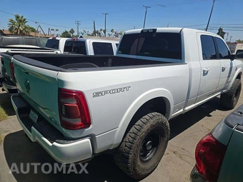 2021 Ram 2500 Laramie Extended Crew Cab Medium Bed – miniatura 3