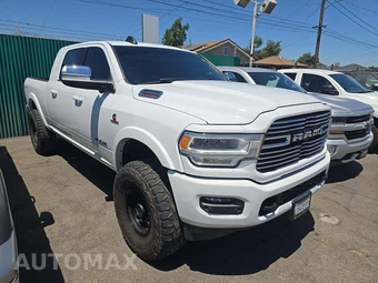 2021 Ram 2500 Laramie Extended Crew Cab Medium Bed – miniatura 4