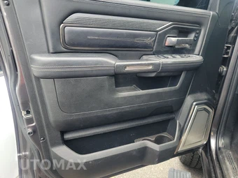 2021 Ram 2500 Limited Crew Cab Medium Bed - miniatura 9