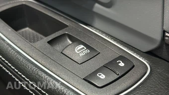 2021 Ram 2500 Power Wagon Crew Cab Medium Bed - miniatura 10