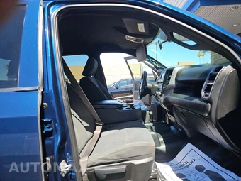 2021 Ram 2500 Tradesman Crew Cab Long Bed - miniatura 18