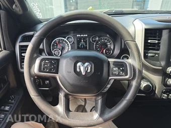 2021 Ram 2500 Tradesman Crew Cab Medium Bed - miniatura 10
