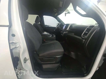 2021 Ram 2500 Tradesman Crew Cab Medium Bed - miniatura 18