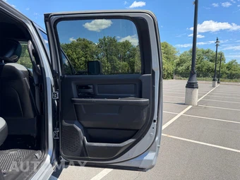 2021 Ram 2500 Tradesman Crew Cab Medium Bed - miniatura 36