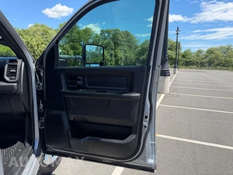 2021 Ram 2500 Tradesman Crew Cab Medium Bed - miniatura 38