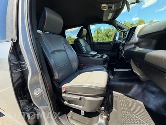 2021 Ram 2500 Tradesman Crew Cab Medium Bed - miniatura 39