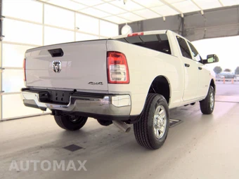 2021 Ram 2500 Tradesman Crew Cab Medium Bed - miniatura 4