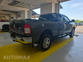 2021 Ram 2500 Tradesman Crew Cab Medium Bed - miniatura 4