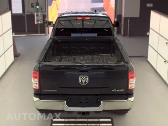 2021 Ram 3500 Big Horn Crew Cab Long Bed - miniatura 5