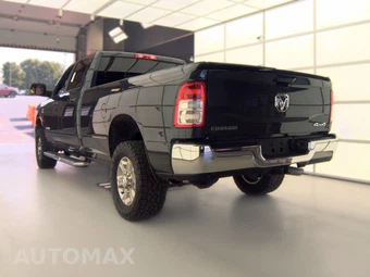 2021 Ram 3500 Big Horn Crew Cab Long Bed - miniatura 6