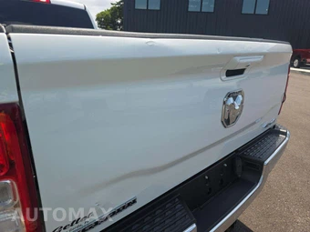 2021 Ram 3500 Big Horn Crew Cab Long Bed DRW - miniatura 22