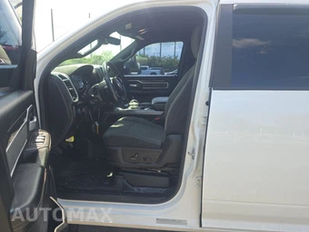 2021 Ram 3500 Big Horn Crew Cab Long Bed DRW - miniatura 7