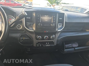 2021 Ram 3500 Big Horn Crew Cab Medium Bed - miniatura 11