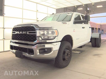 2021 Ram 3500 Cab Chassis Tradesman Crew Cab DRW