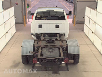 2021 Ram 3500 Cab Chassis Tradesman Crew Cab DRW - miniatura 5