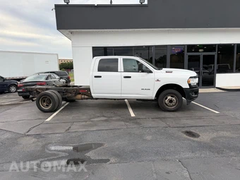 2021 Ram 3500 Cab Chassis Tradesman Crew Cab DRW - miniatura 4