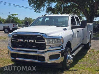 2021 Ram 3500 Cab Chassis Tradesman Crew Cab DRW
