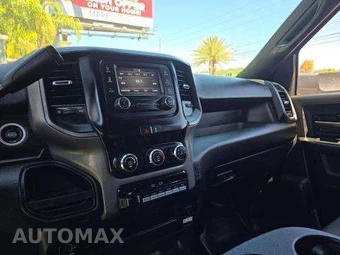 2021 Ram 3500 Cab Chassis Tradesman Crew Cab DRW - miniatura 10