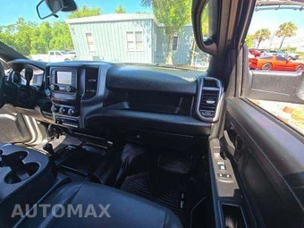 2021 Ram 3500 Cab Chassis Tradesman Crew Cab DRW - miniatura 18