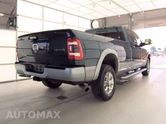 2021 Ram 3500 Laramie Crew Cab Long Bed - miniatura 4