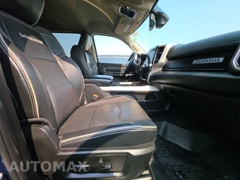 2021 Ram 3500 Laramie Crew Cab Long Bed - miniatura 8
