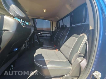 2021 Ram 3500 Laramie Crew Cab Long Bed DRW - miniatura 13