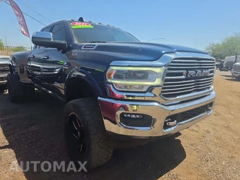 2021 Ram 3500 Laramie Crew Cab Long Bed DRW - miniatura 4