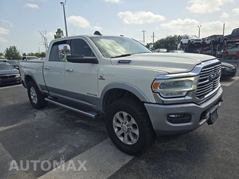 2021 Ram 3500 Laramie Crew Cab Medium Bed - miniatura 3