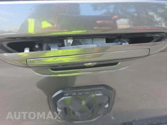 2021 Ram 3500 Laramie Crew Cab Medium Bed – miniatura 24