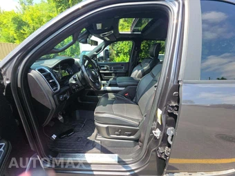 2021 Ram 3500 Laramie Crew Cab Medium Bed – miniatura 3