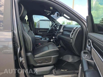 2021 Ram 3500 Laramie Crew Cab Medium Bed – miniatura 15