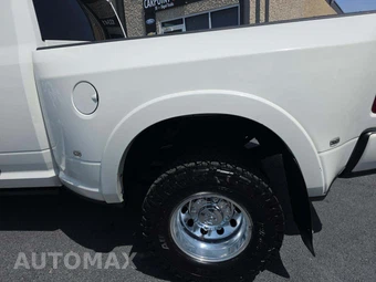 2021 Ram 3500 Laramie Extended Crew Cab Medium Bed DRW – miniatura 23
