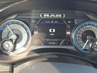 2021 Ram 3500 Limited Crew Cab Medium Bed – miniatura 6