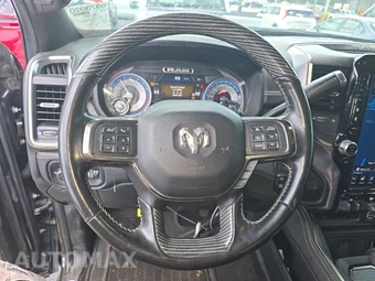 2021 Ram 3500 Limited Extended Crew Cab Medium Bed DRW - miniatura 10
