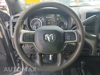 2021 Ram 3500 Tradesman Crew Cab Long Bed DRW - miniatura 10