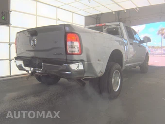 2021 Ram 3500 Tradesman Crew Cab Long Bed DRW - miniatura 4