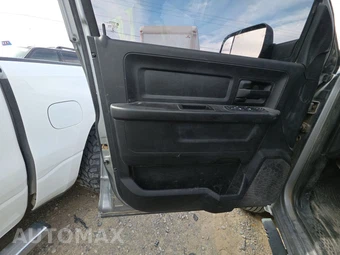 2021 Ram 3500 Tradesman Crew Cab Long Bed DRW - miniatura 9