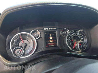 2021 Ram 3500 Tradesman Crew Cab Long Bed DRW - miniatura 9