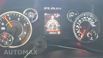 2021 Ram 3500 Tradesman Crew Cab Long Bed DRW - miniatura 21