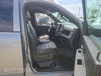 2021 Ram 3500 Tradesman Crew Cab Long Bed DRW - miniatura 15