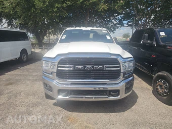 2021 Ram 3500 Tradesman Crew Cab Long Bed DRW - miniatura 2