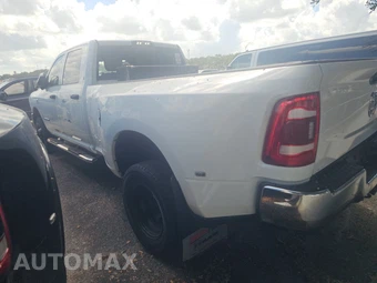 2021 Ram 3500 Tradesman Crew Cab Long Bed DRW - miniatura 6